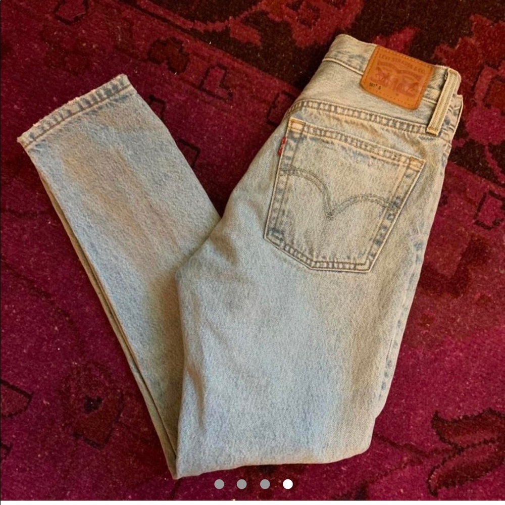 Levi 501 size 25